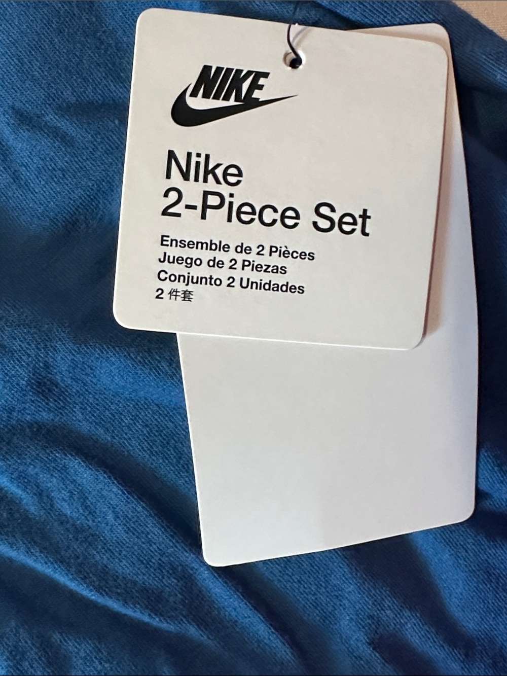 BNWT Nike Kids Blue 2-Piece set with Short Sleeve T-shirt and shorts - Picture 3 of 3
